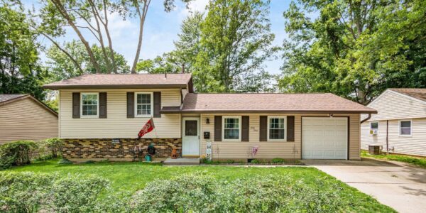 63 Baywood Drive
