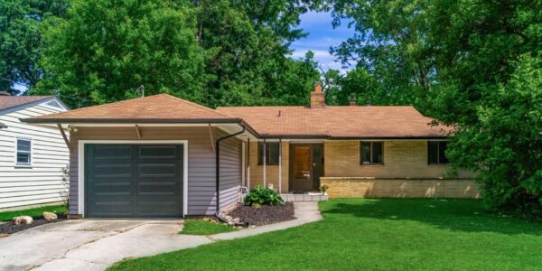 276 W Fountain Avenue